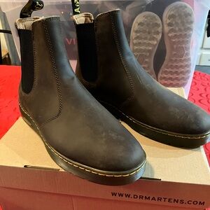Dr. Martens (Doc Martens) Harrema Chelsea Boots New in Box